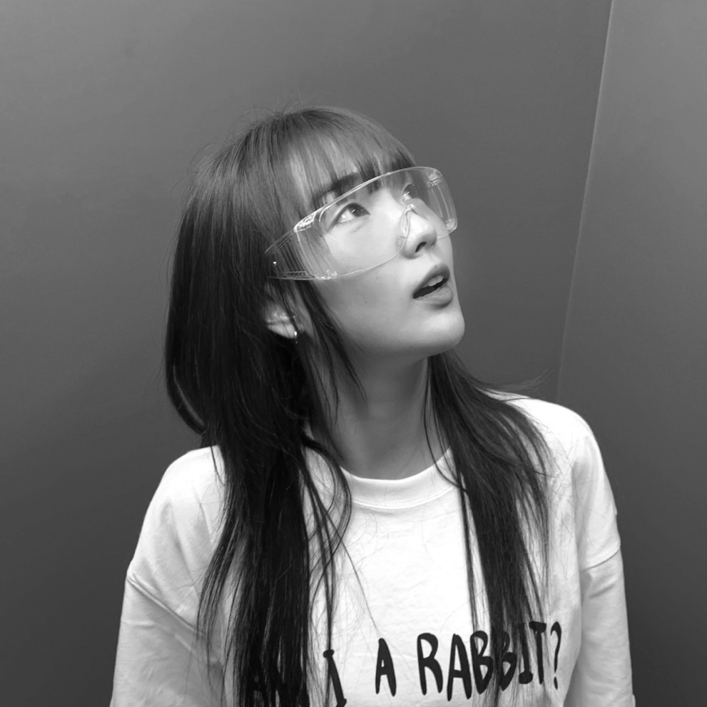 김지윤