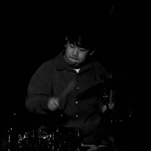 손시우